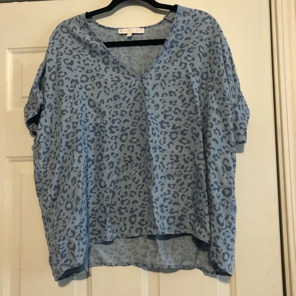 Karlie Light Blue Leopard-Print V-Neck Top